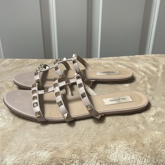 Valentino Rock Studded Sandals - Picture 5 of 16